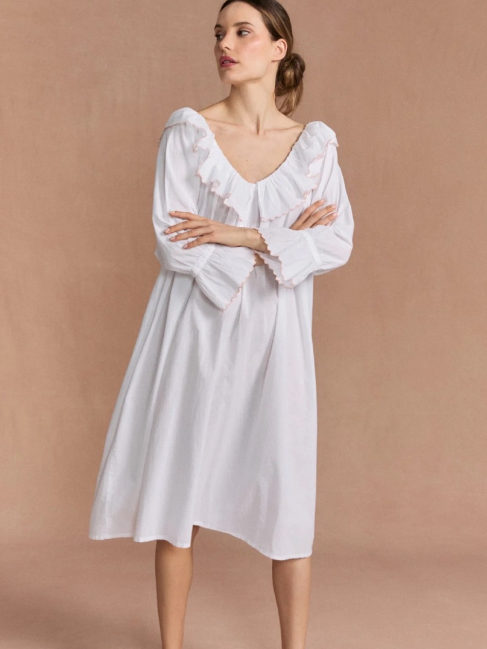 Pandora White Ruffle-Trim Cotton Nightdress